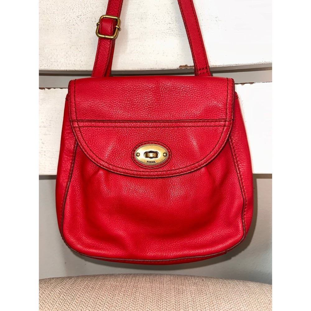 Red Leather Vintage Fossil Purse